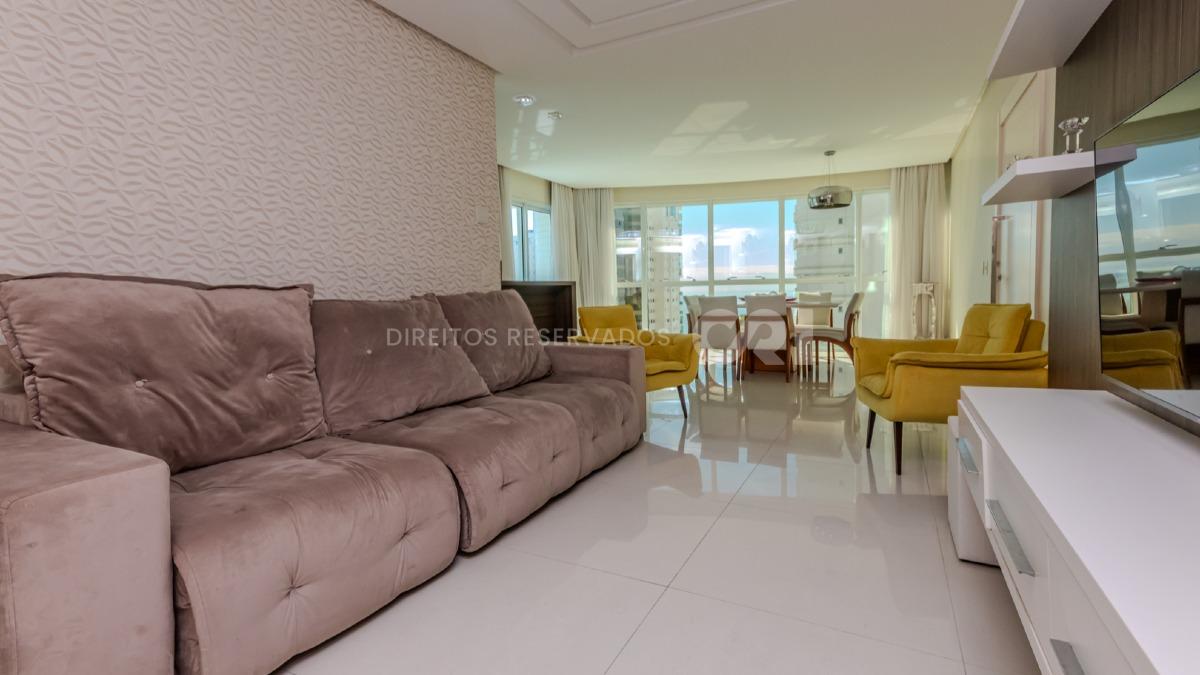 COPA: Apartamento com 3 Suítes no Dolce Vitta no Centro de Balneário Camboriú