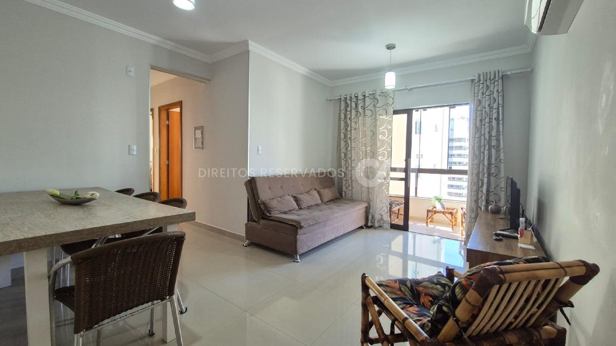 COPA: Apartamento com 2 Quartos no Residencial Anelise no Centro de Balneário Camboriú