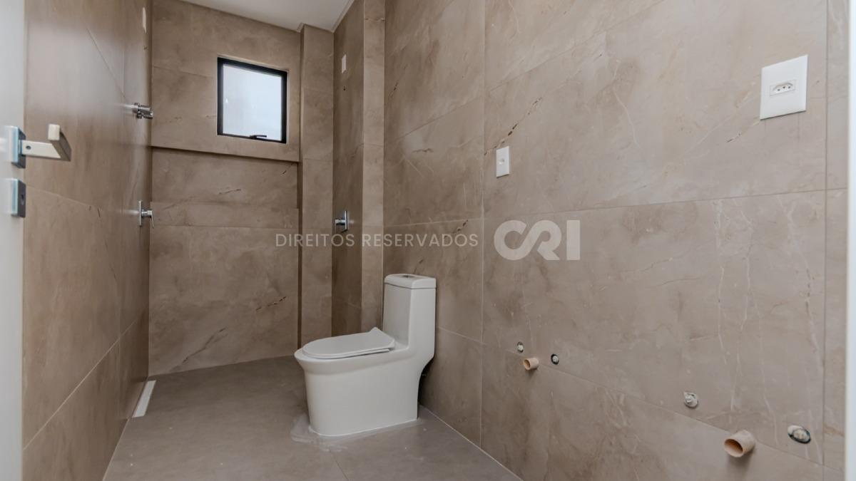 Apartamento 127m² com 3 Suítes no Edifício Jardim Itália na Meia Praia em Itapema