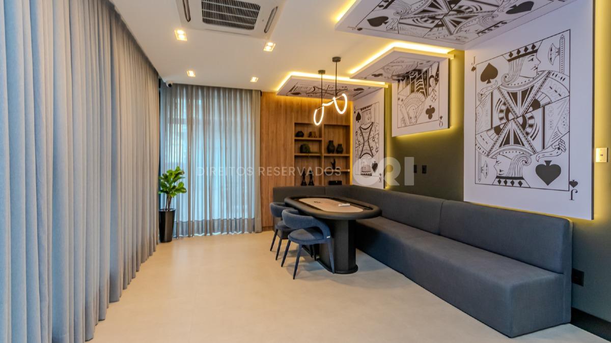 Apartamento 127m² com 3 Suítes no Edifício Jardim Itália na Meia Praia em Itapema