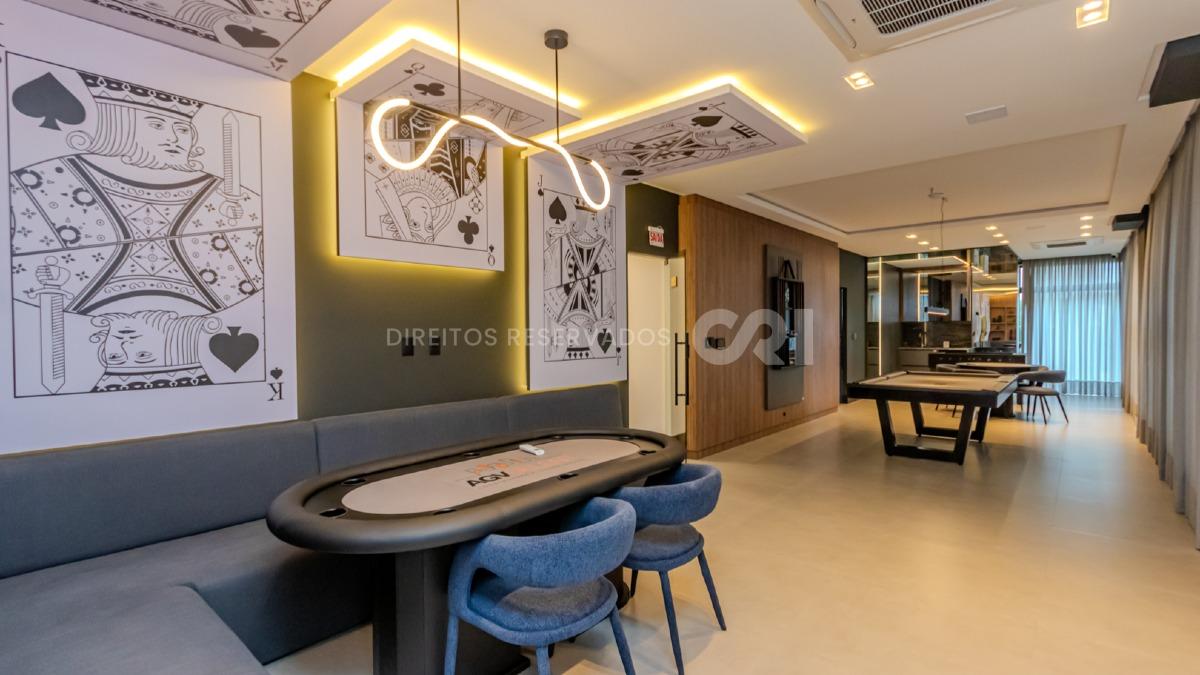 Apartamento 127m² com 3 Suítes no Edifício Jardim Itália na Meia Praia em Itapema
