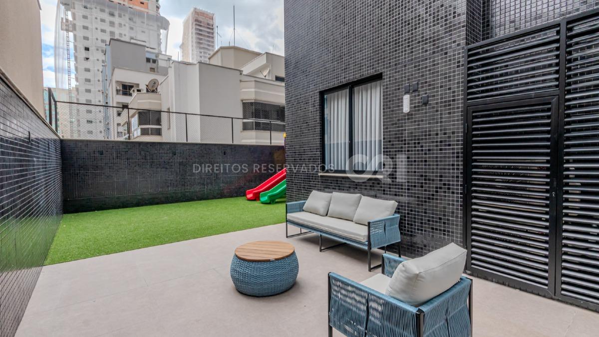 Apartamento 127m² com 3 Suítes no Edifício Jardim Itália na Meia Praia em Itapema