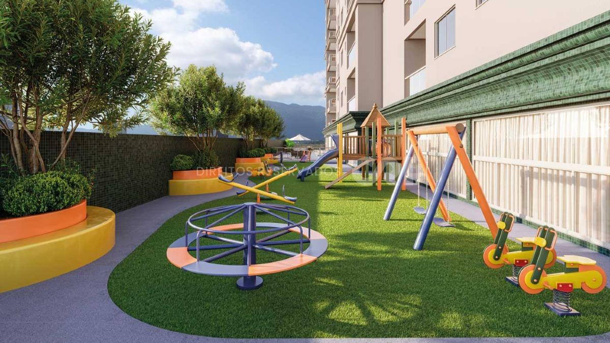 Apartamento com 2 Suítes no Green Ville Home Club na Meia Praia em Itapema