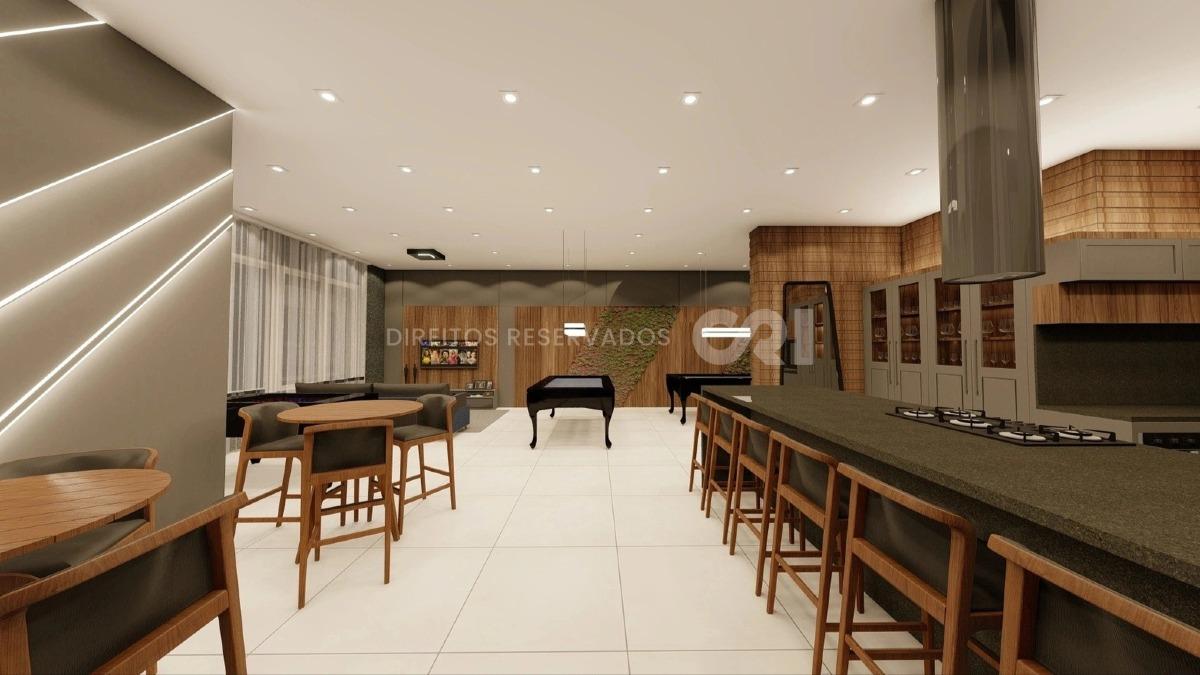 Apartamento com 3 Suítes no Adonai Residence na Meia Praia em Itapema