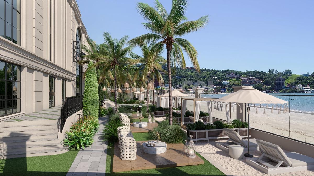 Apartamento frente mar com 4 suítes no Edifício Celine no Canto da Praia em Itapema