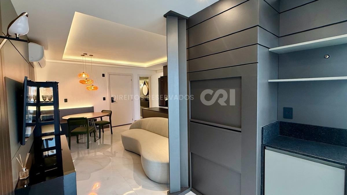 Apartamento 72m² com 2 Suítes no Edifício Magnifique em Balneário Perequê, Porto Belo
