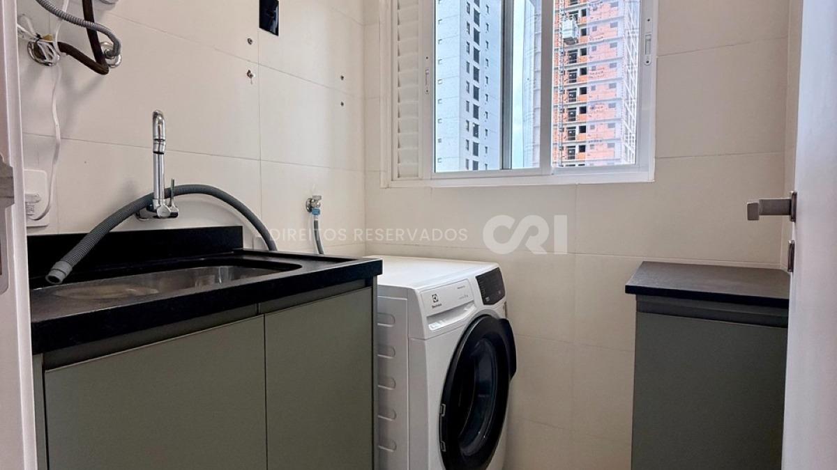 Apartamento 72m² com 2 Suítes no Edifício Magnifique em Balneário Perequê, Porto Belo