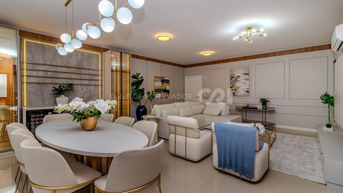 Apartamento mobiliado com 2 dormitórios no Edifício Rovere Della Luna no Centro de Balneário Camboriú