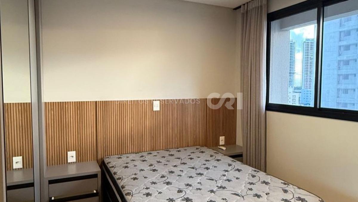 Apartamento com 3 suítes no Verita Residence na Meia Praia em Itapema