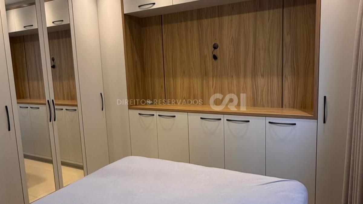 Apartamento com 3 suítes no Verita Residence na Meia Praia em Itapema