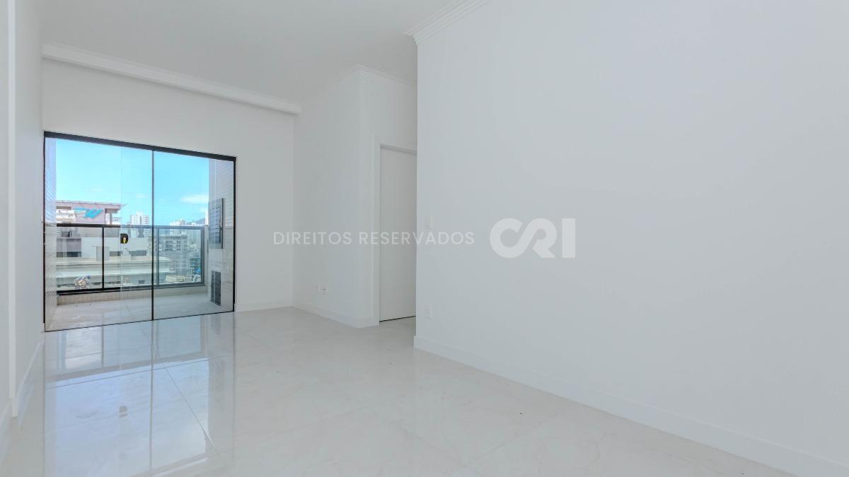  Apartamento com 2 suítes no edifício Alexandrita no Morretes em Itapema