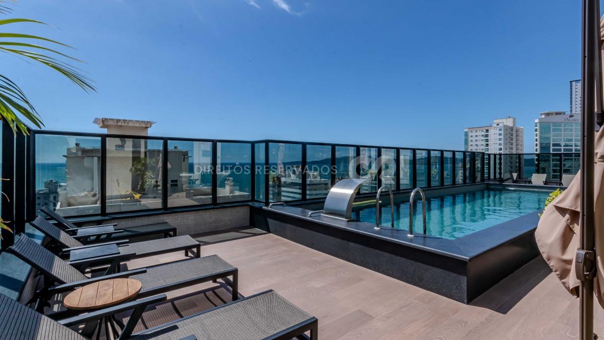  Apartamento com 2 suítes no edifício Alexandrita no Morretes em Itapema