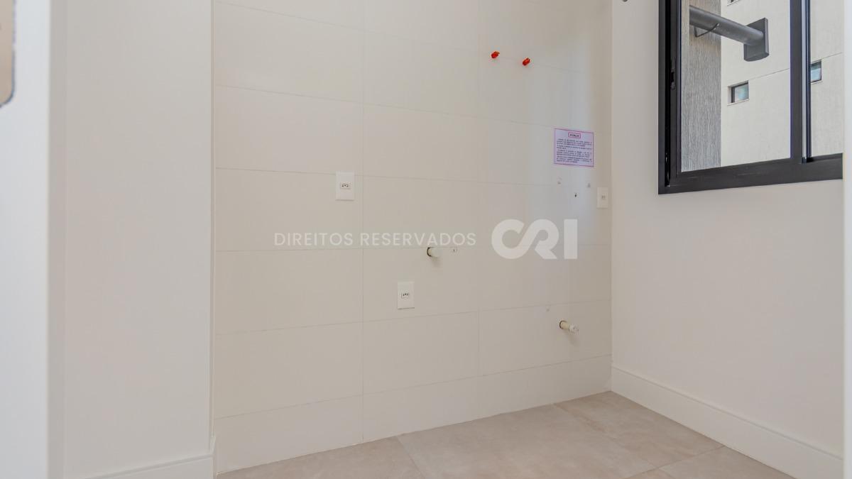  COPA: Apartamento com 3 suítes no Fiori del Mare Residenziale na Meia Praia em Itapema
