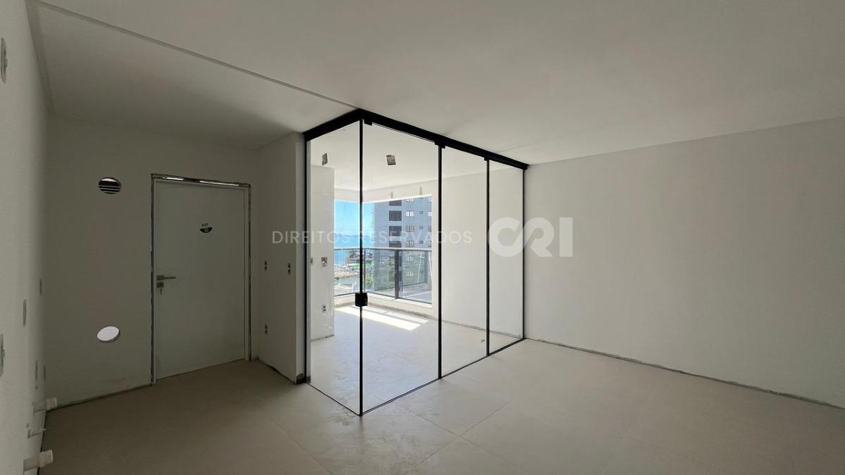 Apartamento com 3 suítes no Edifício Soltero em Balneário Perequê, Porto Belo