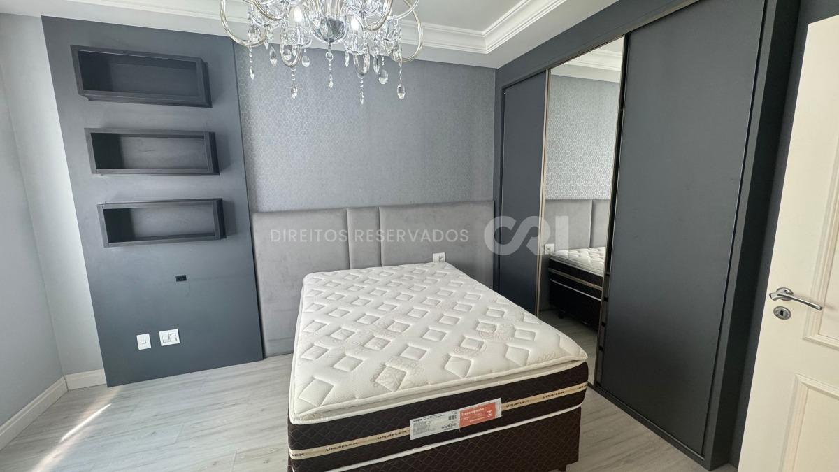 Apartamento frente mar com 4 suítes no Atlantic Paradise Towers na Meia Praia em Itapema