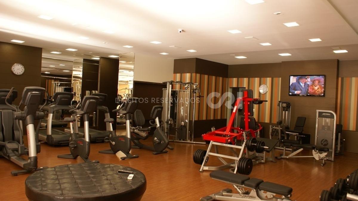 Apartamento frente mar com 4 suítes no Atlantic Paradise Towers na Meia Praia em Itapema