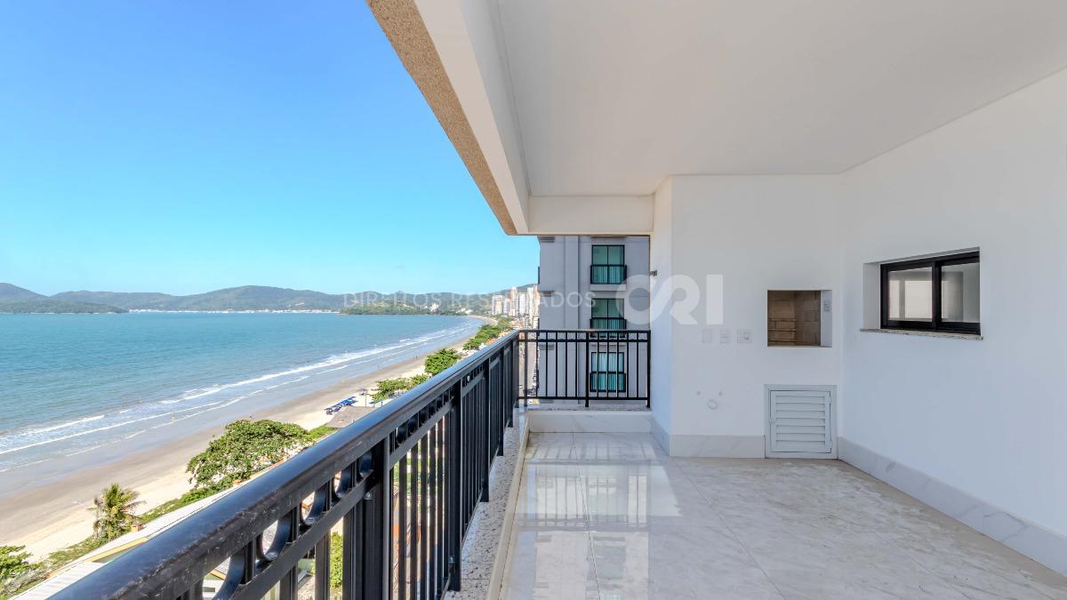 Apartamento com 4 suítes no Edifício Jardim Europa em Balneário Perequê, Porto Belo