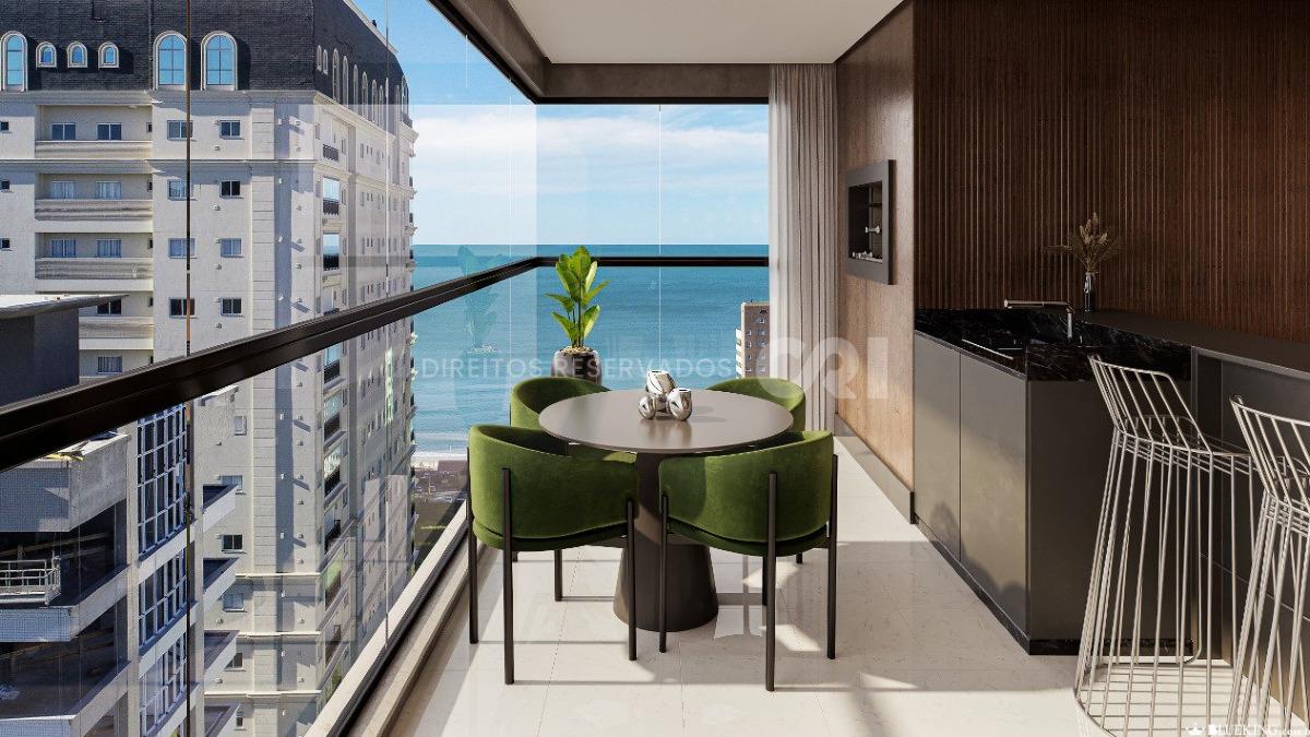 Apartamento no Edifício Impéria Del Mare com 03 suítes na Meia Praia em Itapema