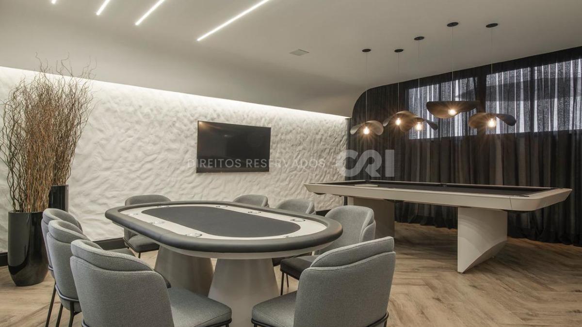 Apartamento 132m² com 3 Suítes no Edifício Fiori del Mare na Meia Praia, Itapema