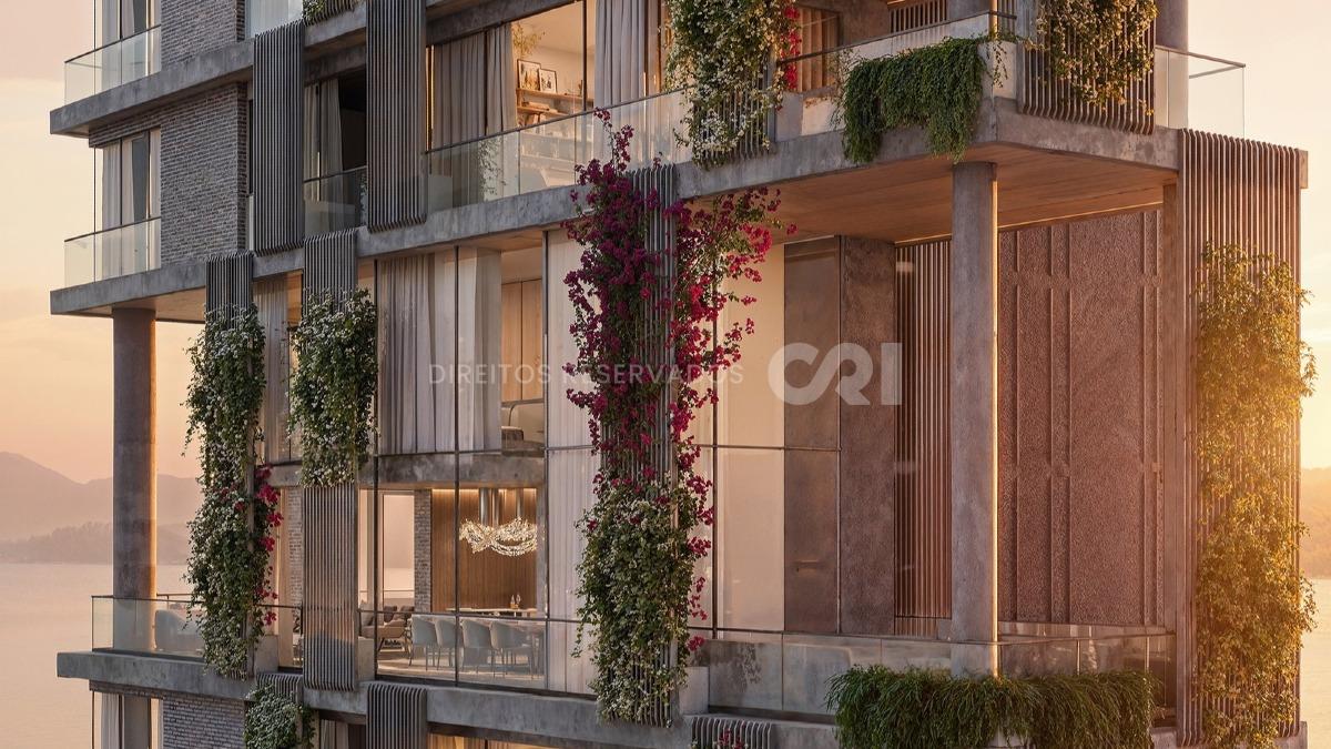 Apartamento com 4 suítes no Edifício Vitreo 271 na Meia Praia em Itapema