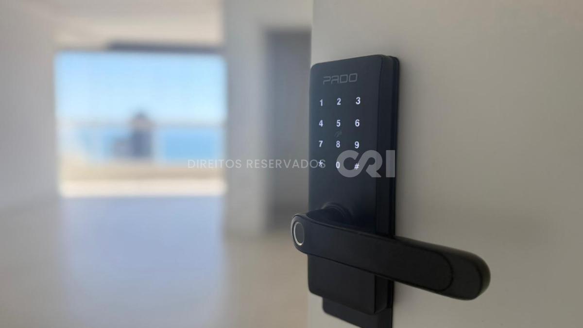 Apartamento 129m² com 3 Suítes no Edifício Plenilunem na Meia Praia em Itapema