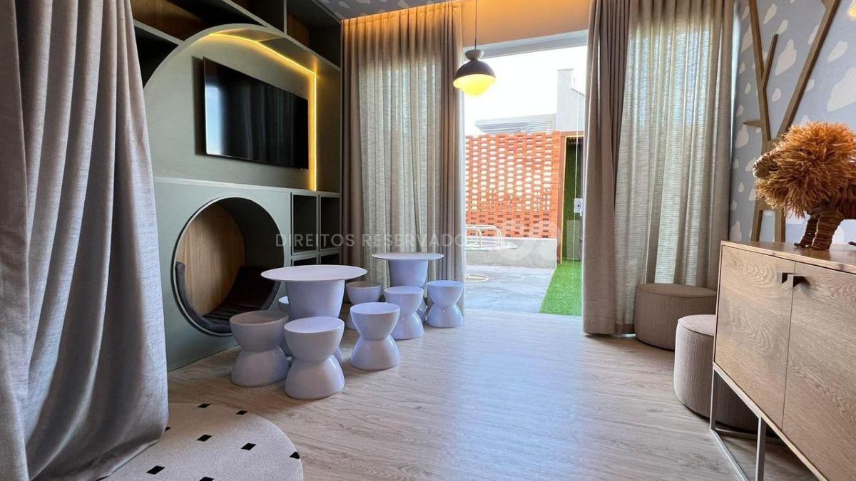 Apartamento 129m² com 3 Suítes no Edifício Plenilunem na Meia Praia em Itapema