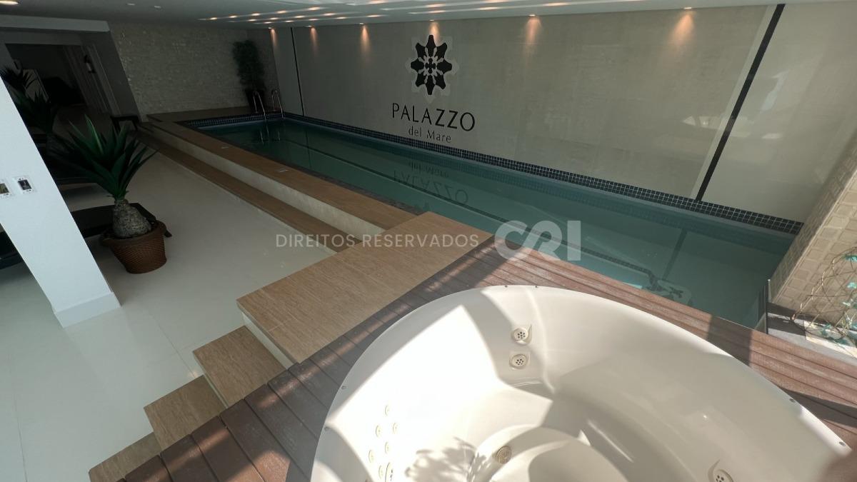 Apartamento a venda no Palazzo Del Mare com 04 Suítes na Meia Praia em Itapema