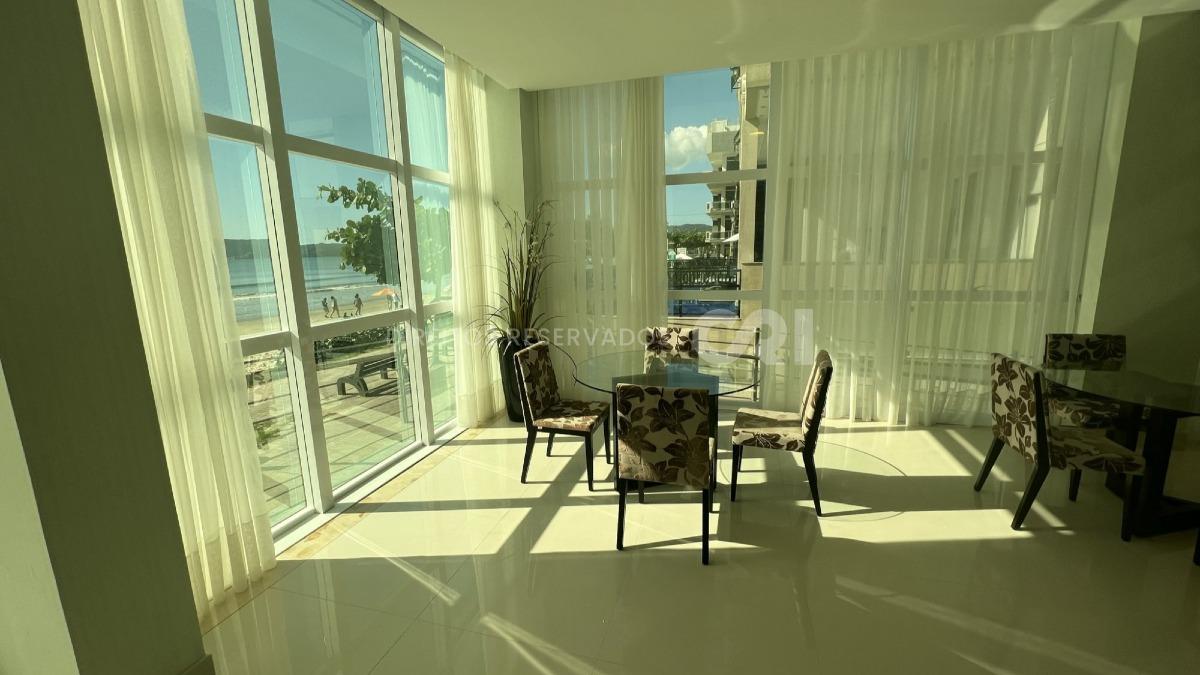 Apartamento a venda no Palazzo Del Mare com 04 Suítes na Meia Praia em Itapema