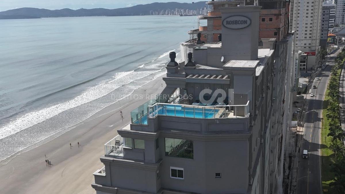 Apartamento com 3 Suítes no Chateau de Florence no Centro em Itapema