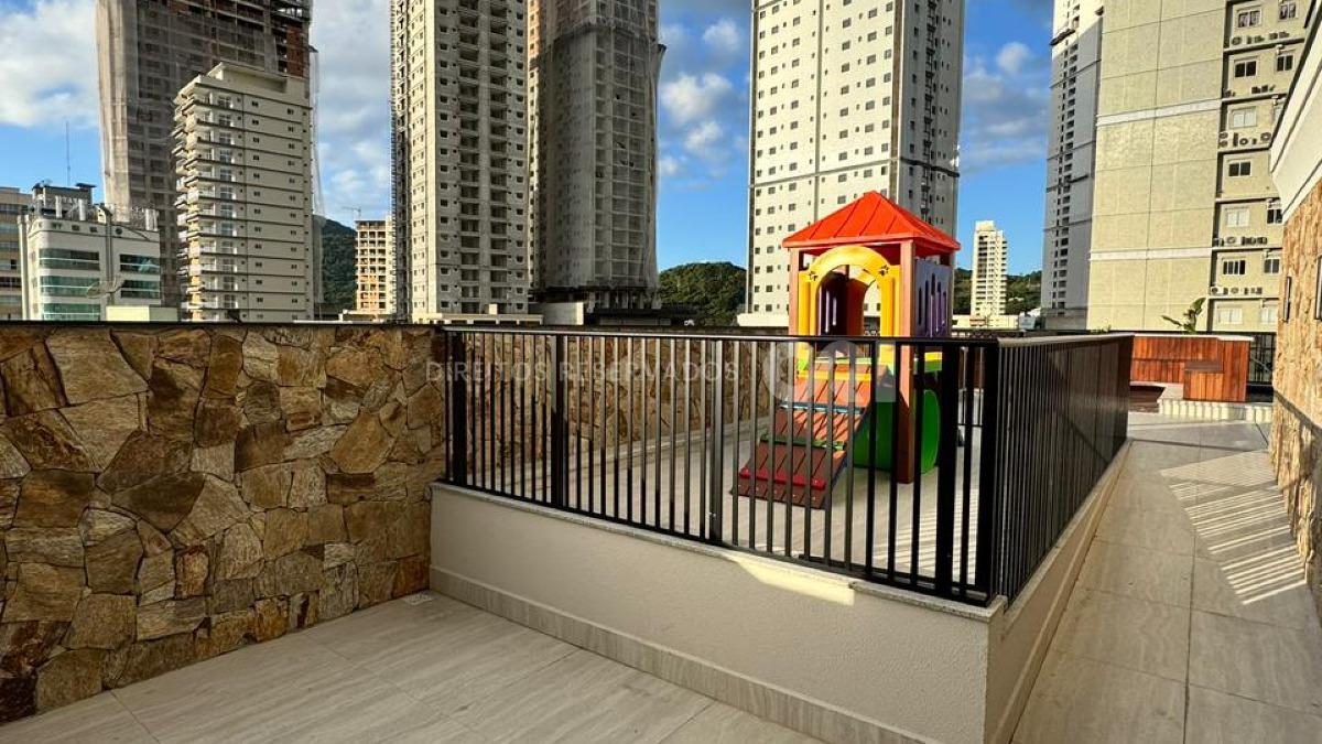 Apartamento com 3 suítes no Edifício Sol Nascente no Canto da Praia em Itapema