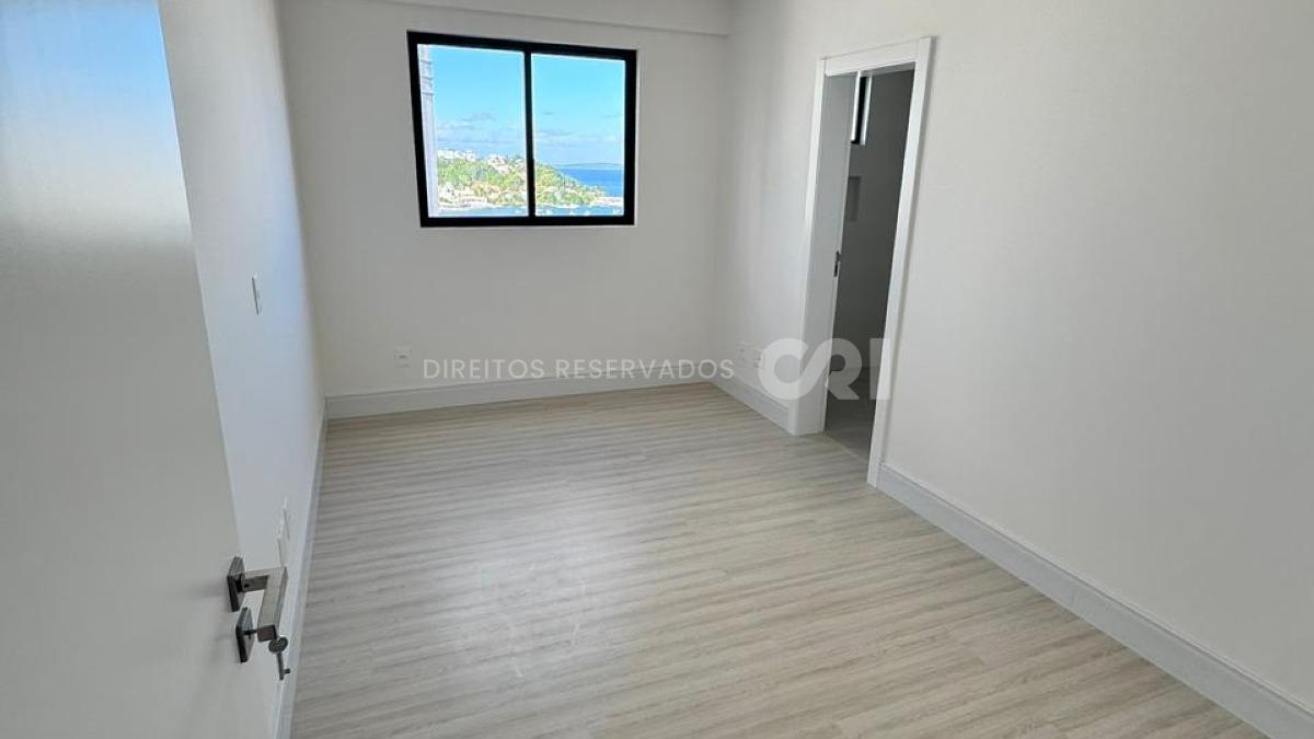 Apartamento com 3 suítes Edifício Sol Nascente no Canto da Praia em Itapema