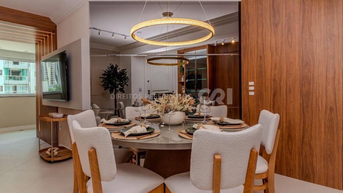 Apartamento no Edifício Mathilde com 3 Quartos no Pioneiros de Balneário Camboriú