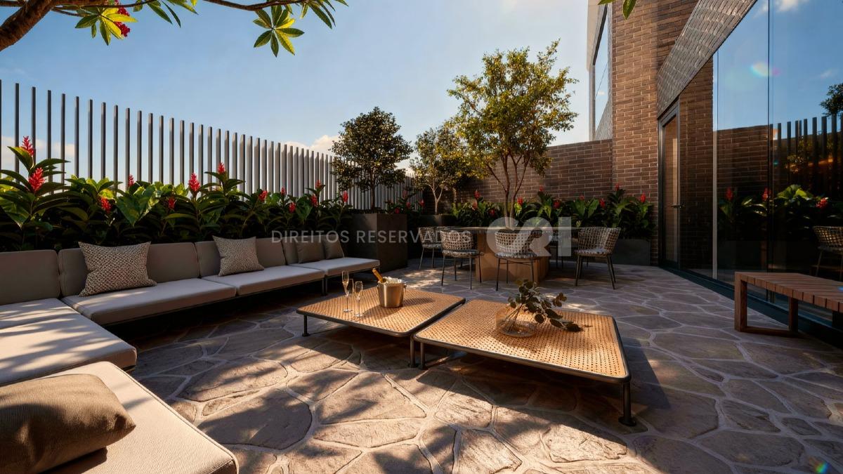 Duplex com 4 suítes Edifício Vitreo na Meia Praia em Itapema