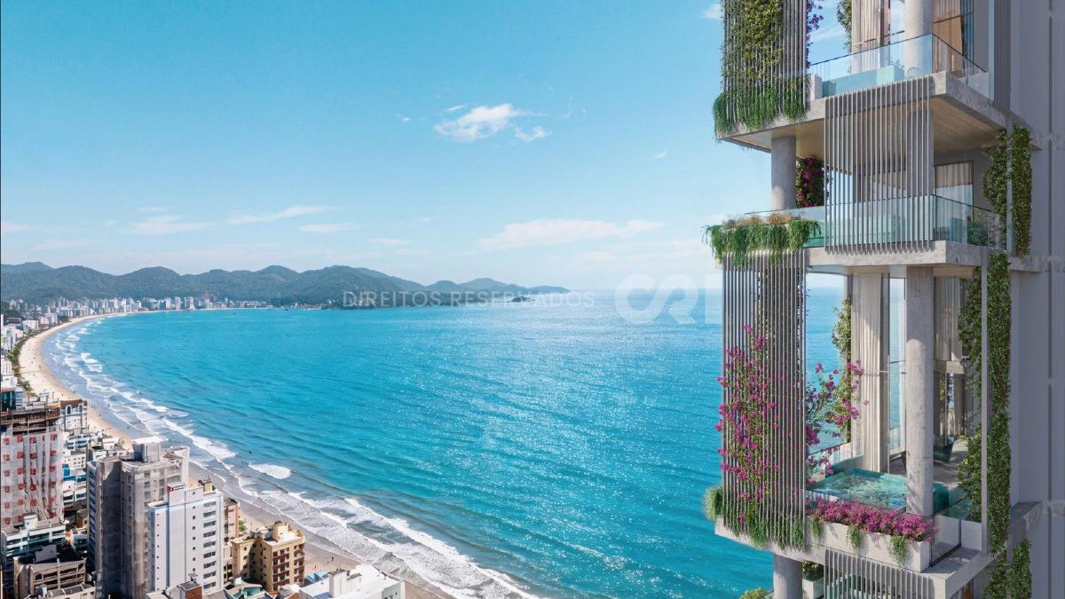 Duplex com 4 suítes Edifício Vitreo na Meia Praia em Itapema