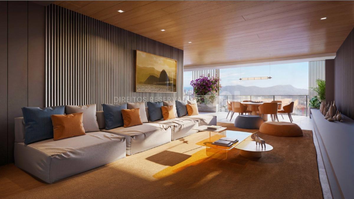 Duplex com 4 suítes Edifício Vitreo na Meia Praia em Itapema