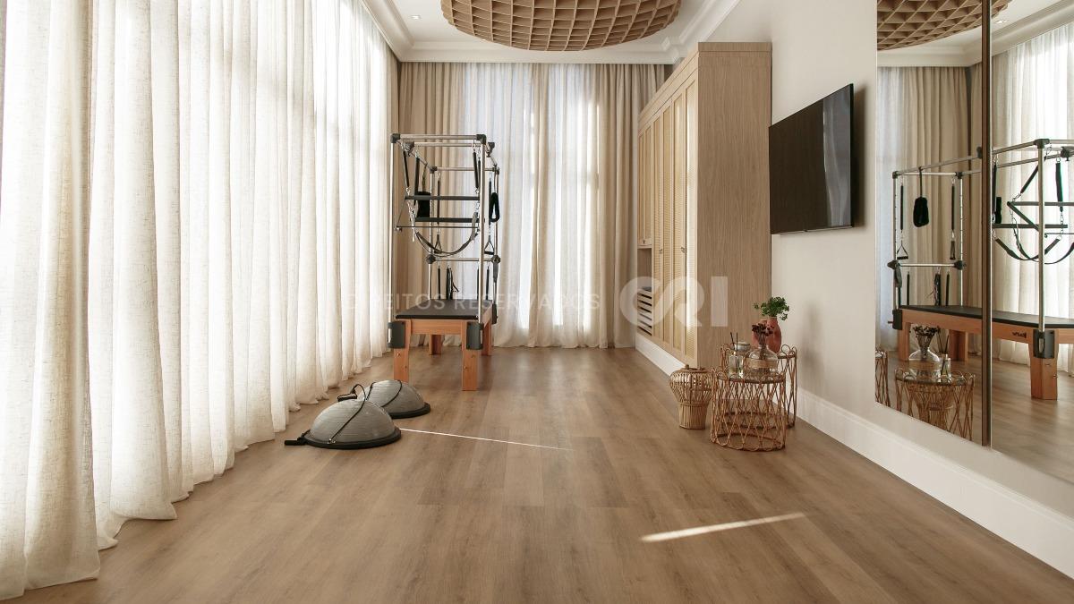 Apartamento com 4 Suítes no Maison Lafayette na Meia Praia, Itapema