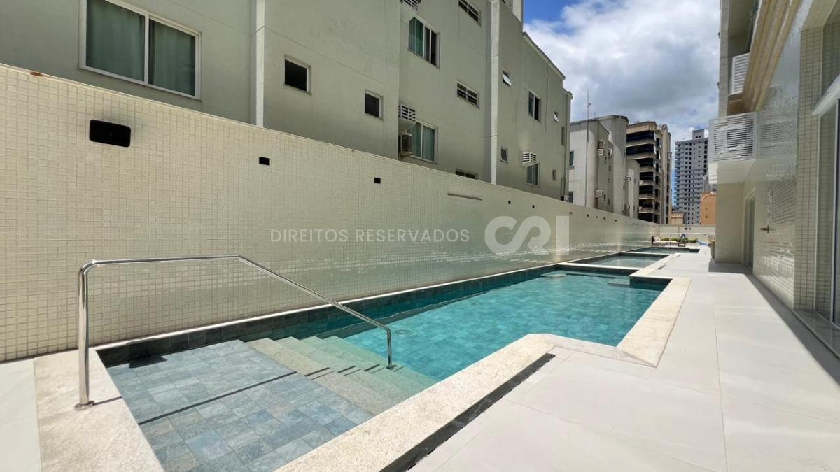 Apartamento com 4 suítes no Grand Provence Residence na Meia Praia, Itapema