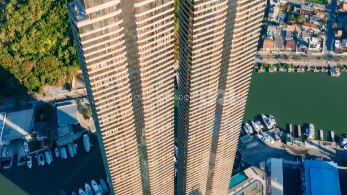 Apartamento Alto Padrão com 4 Suítes no Yachthouse by Pininfarina na Barra Sul, Balneário Camboriú