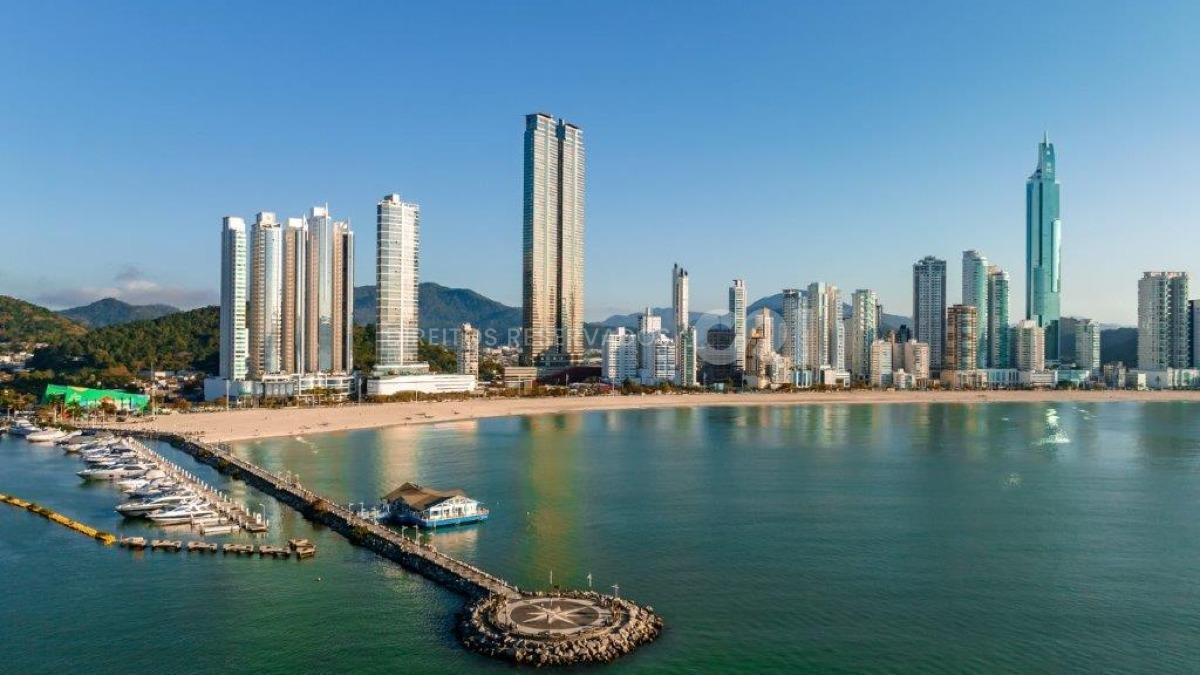Apartamento Alto Padrão com 4 Suítes no Yachthouse by Pininfarina na Barra Sul, Balneário Camboriú