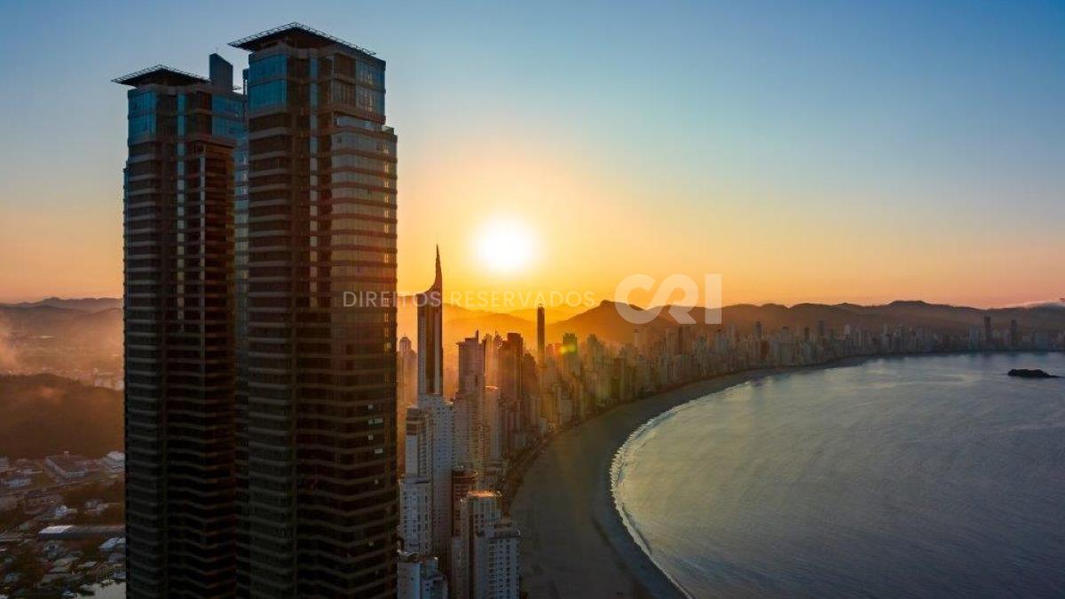 Apartamento Alto Padrão com 4 Suítes no Yachthouse by Pininfarina na Barra Sul, Balneário Camboriú