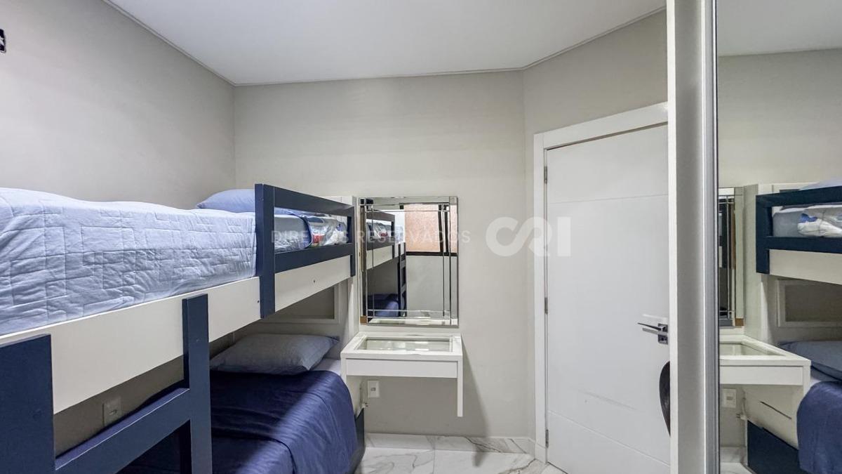 Apartamento 2 Quartos no Tortuga Residence no Centro em Balneário Camboriú