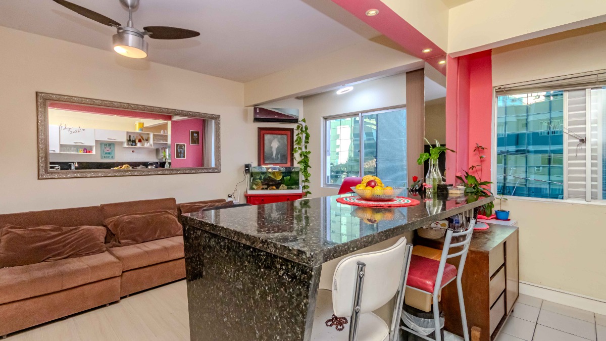 Apartamento 2 dormitórios no Residencial Amsterdã Centro Balneário Camboriú