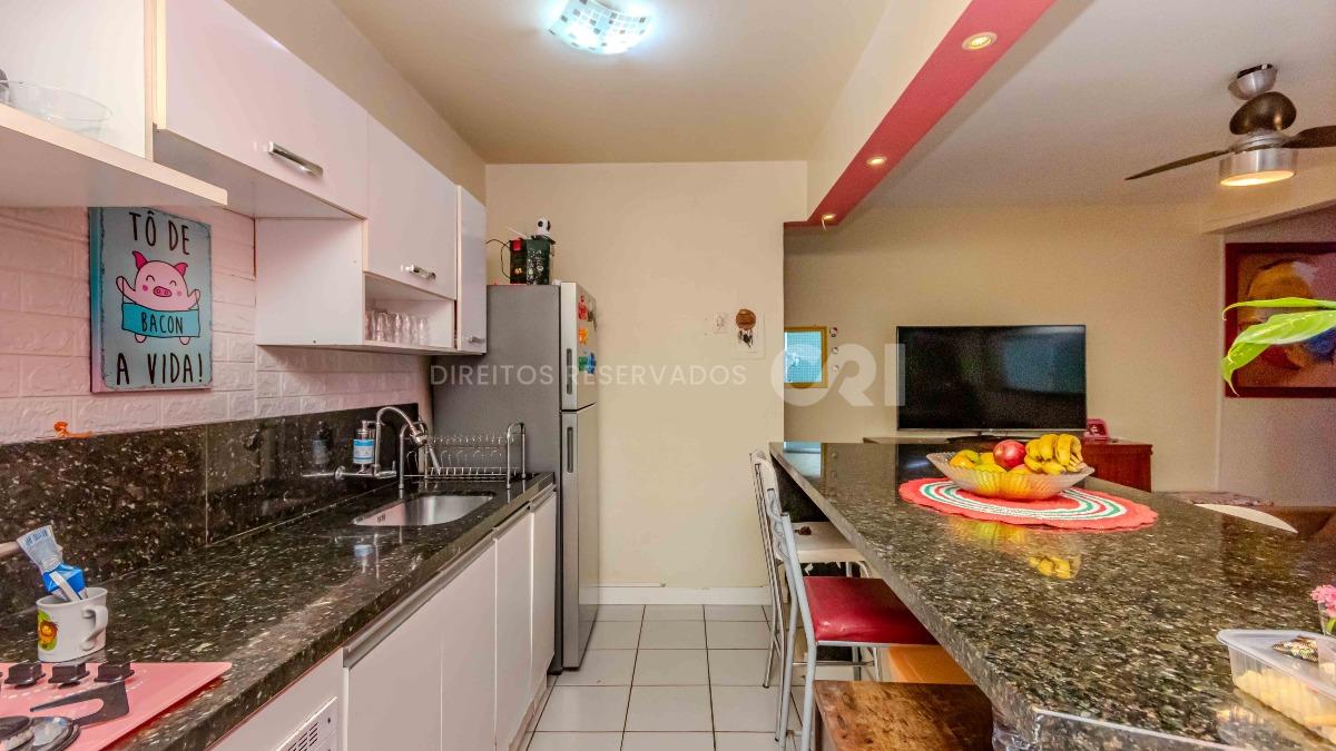 Apartamento 2 dormitórios no Residencial Amsterdã Centro Balneário Camboriú