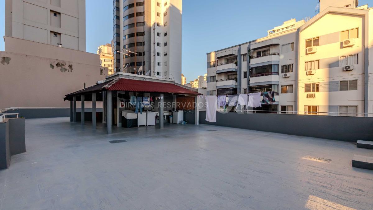 Apartamento 2 dormitórios no Residencial Amsterdã Centro Balneário Camboriú