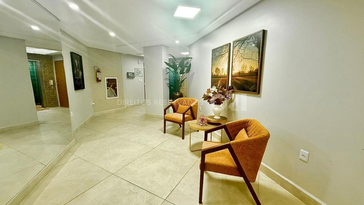 COPA: Apartamento com 3 dormitórios no Esquina Central no Centro de Balneário Camboriú
