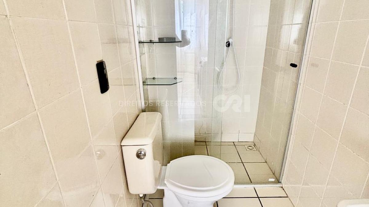 Apartamento com 2 dormitórios sendo 1 suíte no Camboriú Park na Barra Sul em Balneário Camboriú