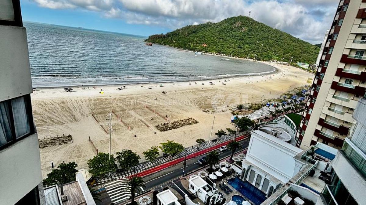 Apartamento com 2 dormitórios sendo 1 suíte no Camboriú Park na Barra Sul em Balneário Camboriú