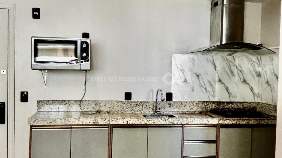 Apartamento com 2 dormitórios sendo 1 suíte no Camboriú Park na Barra Sul em Balneário Camboriú