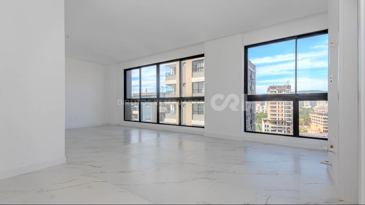Apartamento com 2 suítes no Edifício Dom Lucca em Perequê, Porto Belo