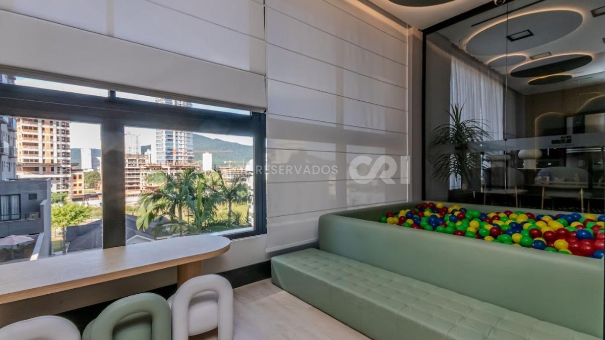 Apartamento com 3 suítes no Edifício Dom Lucca em Perequê, Porto Belo